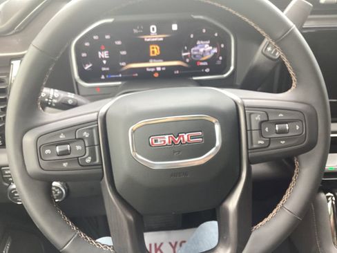 New 2026 GMC Sierra 2500 AT4 w/ AT4 Premium Plus Package AWD/4WD image 37