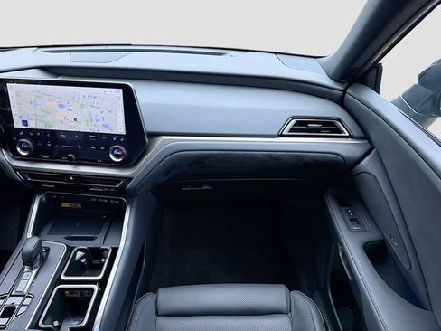 Used 2026 Lexus TX 350 AWD w/ Technology Package image 18