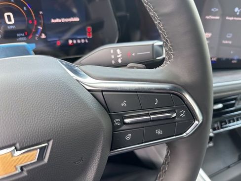 New 2025 Chevrolet Suburban Premier image 19