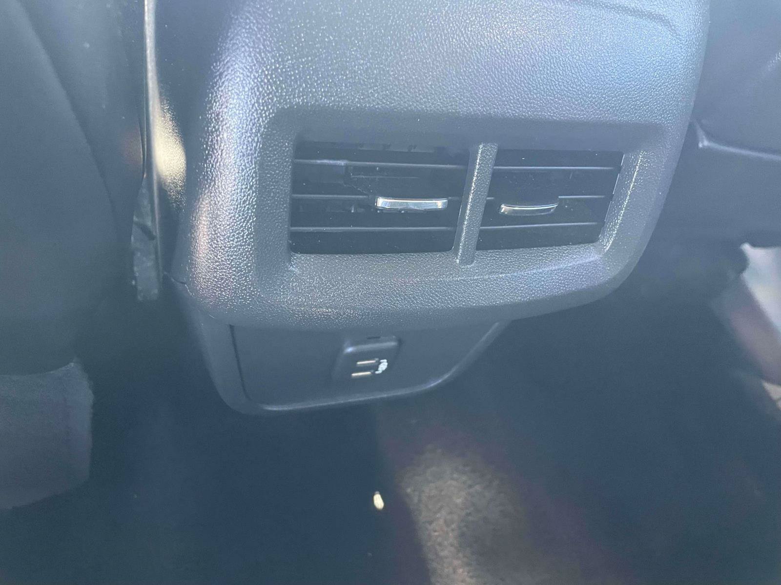 Used 2021 GMC Terrain SLT w/ Elevation Edition FWD image 16
