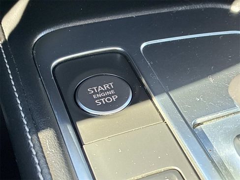 Used 2022 INFINITI QX60 Pure image 30