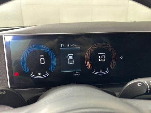 Certified 2025 Hyundai Santa Cruz SE image 17