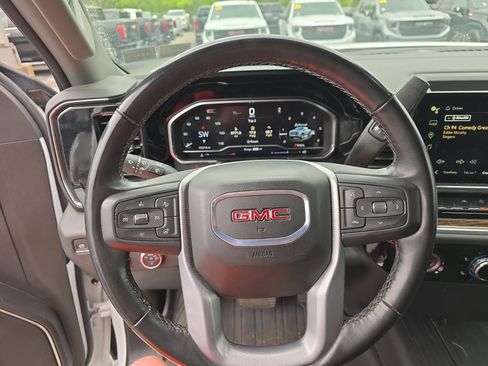 Used 2024 GMC Sierra 1500 Elevation AWD/4WD image 18