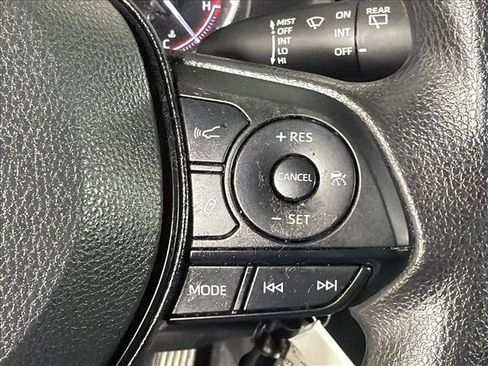 Used 2024 Toyota RAV4 LE FWD image 25