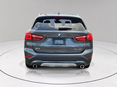 Used 2022 BMW X1 sDrive28i w/ Convenience Package FWD image 5