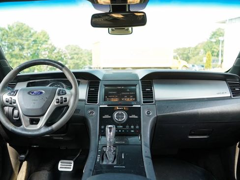 Used 2015 Ford Taurus SHO w/ Equipment Group 401A AWD/4WD image 10