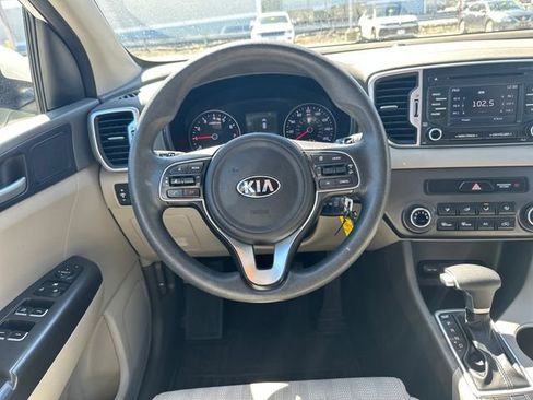Used 2019 Kia Sportage LX image 15