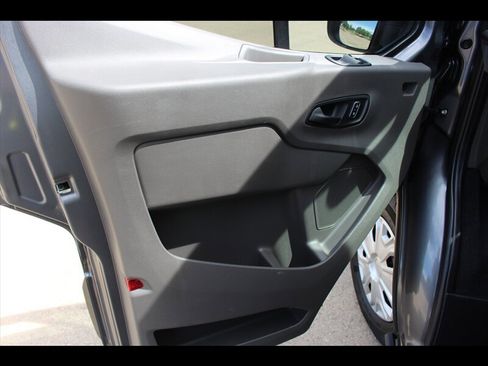 Used 2024 Ford Transit 350 XLT image 22