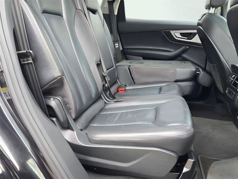 Used 2019 Audi Q7 2.0T Premium w/ Convenience Package AWD/4WD image 7