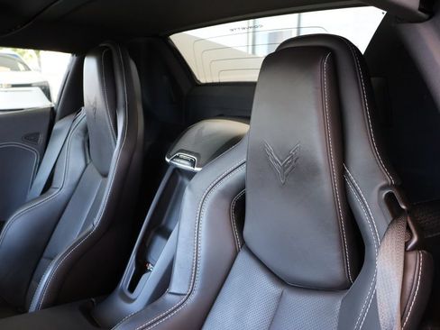 Used 2024 Chevrolet Corvette Stingray Preferred Conv w/ Battery Protection Package RWD image 20