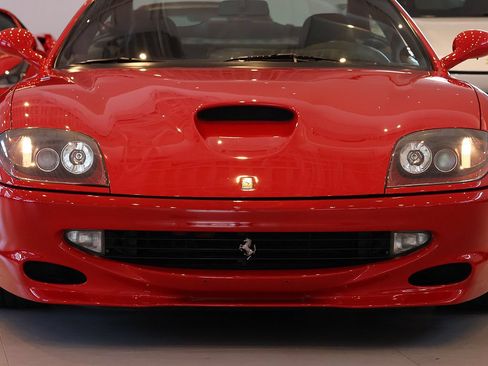 Used 1998 Ferrari 550 Maranello image 16
