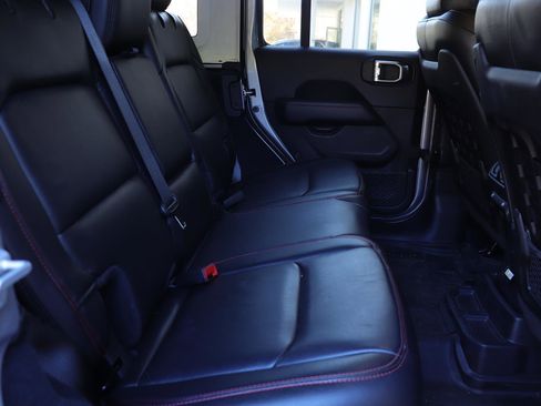 Used 2019 Jeep Wrangler Unlimited Rubicon image 20
