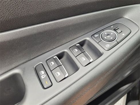 Used 2023 Hyundai Santa Fe SEL image 25