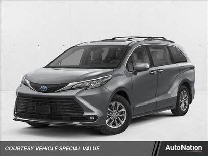 Used 2026 Toyota Sienna XLE