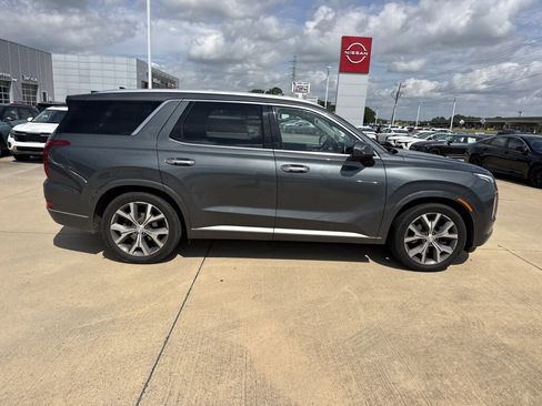 Used 2021 Hyundai Palisade Limited FWD image 13