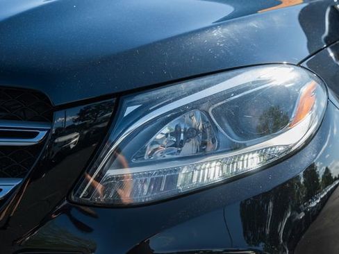 Used 2018 Mercedes-Benz GLE 350 4MATIC image 13