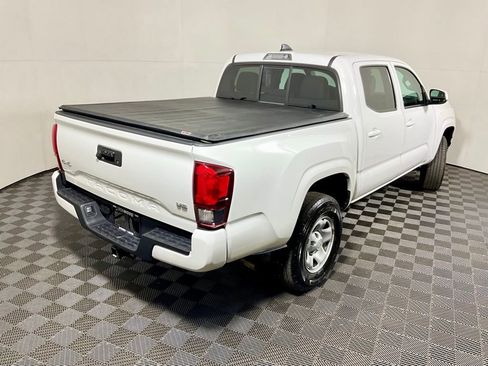 Used 2023 Toyota Tacoma SR image 13