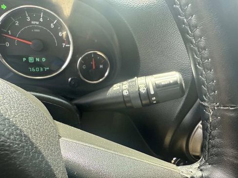Used 2015 Jeep Wrangler Sport w/ Quick Order Package 24S AWD/4WD image 29
