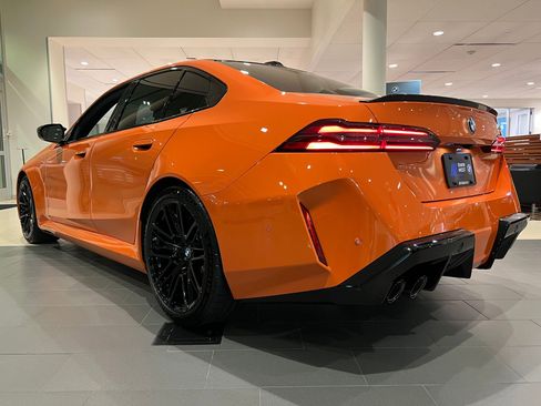 New 2026 BMW M5 w/ Carbon Package image 3