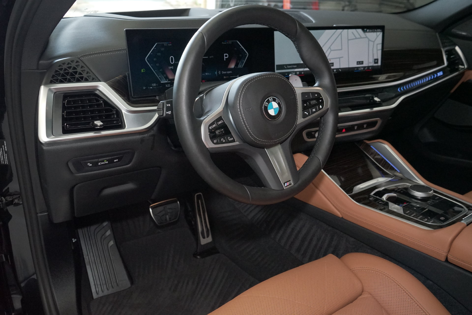 Used 2026 BMW X6 xDrive40i AWD/4WD image 2