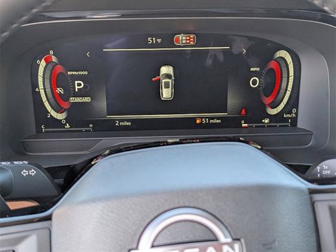 New 2026 Nissan Pathfinder Platinum image 23