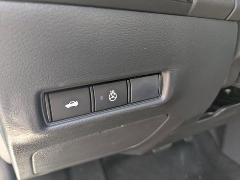 New 2026 Nissan Sentra SV FWD image 21