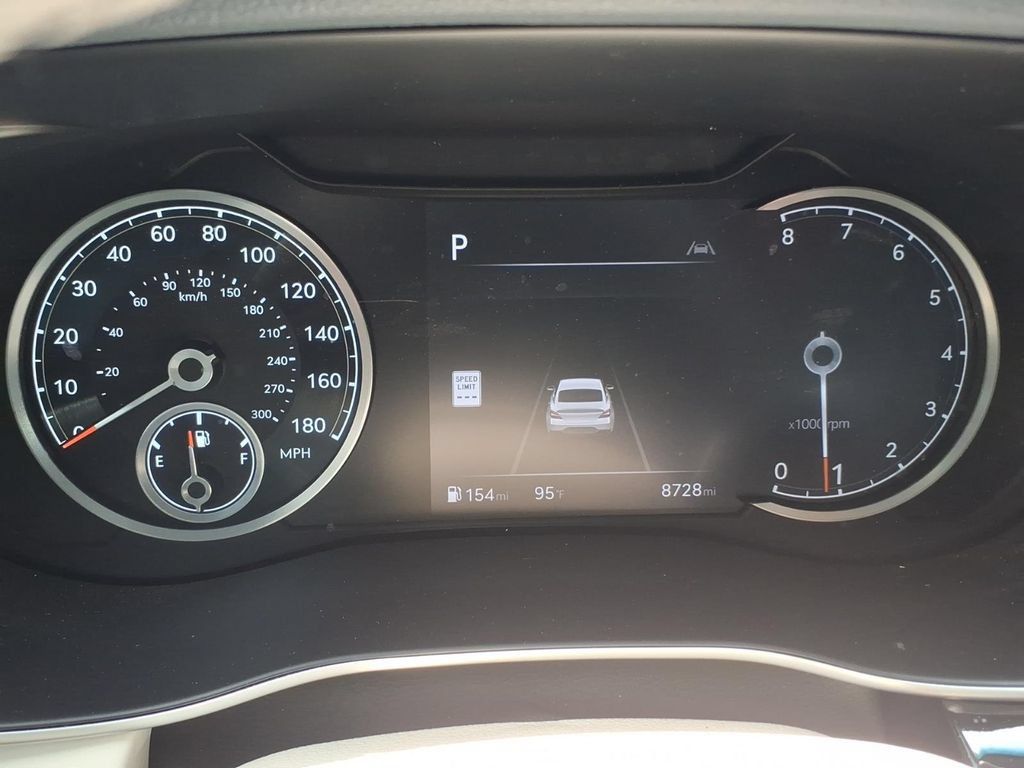 Used 2026 Genesis G70 2.5T Prestige RWD image 18