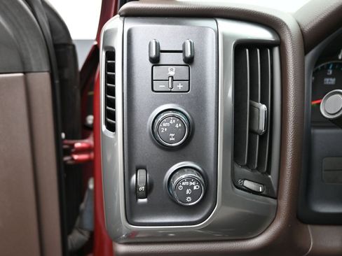 Used 2016 Chevrolet Silverado 1500 LT w/ All Star Edition image 32