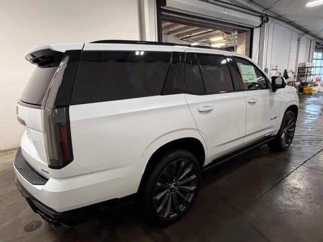 New 2026 Cadillac Escalade V w/ LPO, Floor Liner Package AWD/4WD image 4