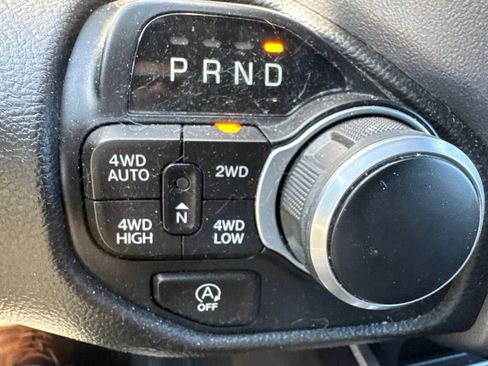 Used 2023 RAM 1500 Big Horn AWD/4WD image 24