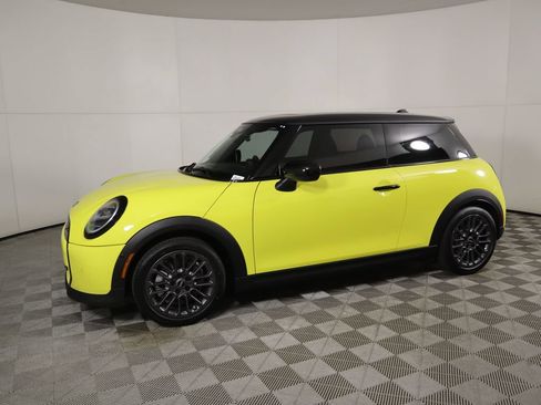 Used 2026 MINI Cooper S FWD image 9