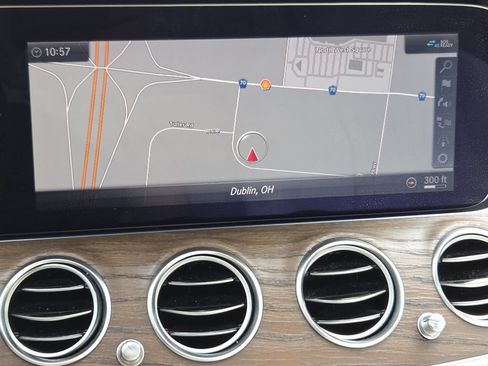 Used 2020 Mercedes-Benz E 450 4MATIC Sedan image 4