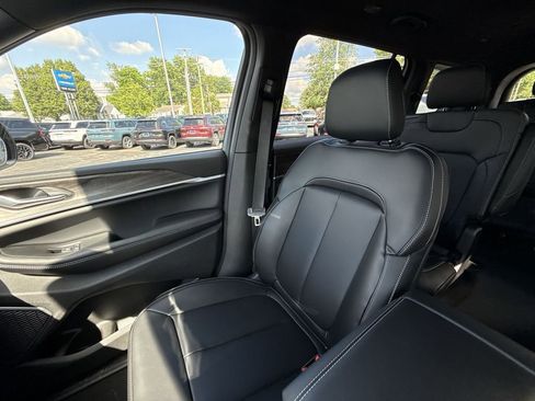 New 2026 Jeep Grand Cherokee L Limited AWD/4WD image 33