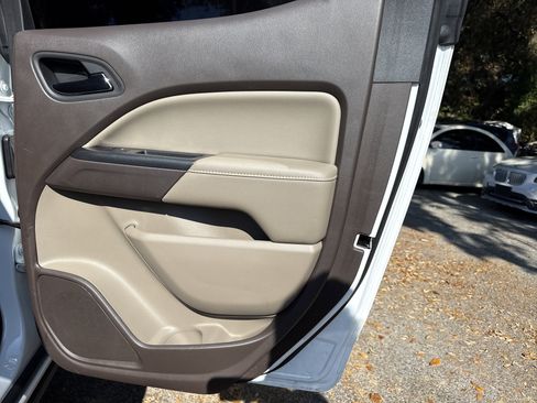 Used 2018 GMC Canyon SLT w/ Driver Alert Package image 30