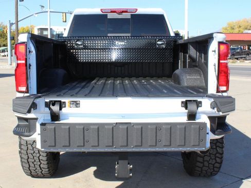 Used 2026 Chevrolet Silverado 3500 High Country w/ High Country Premium Package AWD/4WD image 29