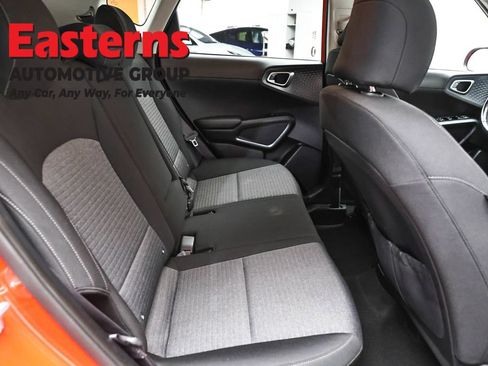 Used 2020 Kia Soul EX FWD image 23