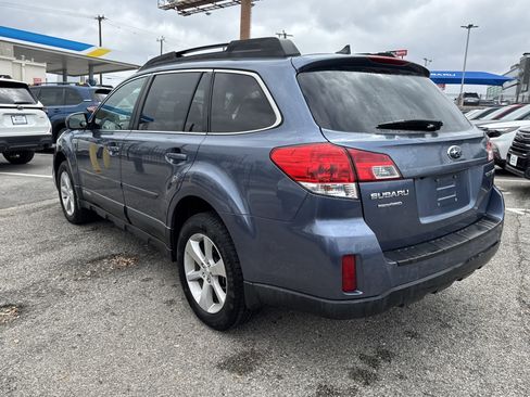 Used 2014 Subaru Outback 2.5i Limited w/ Moonroof Package image 5
