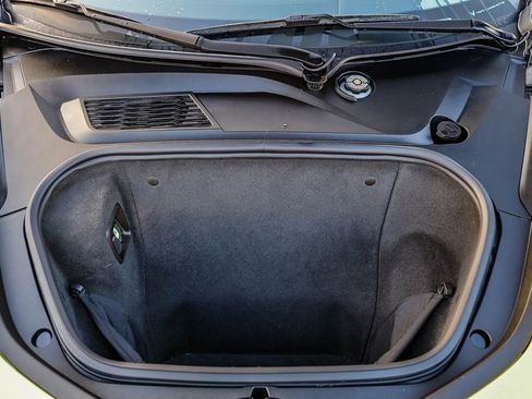 Used 2024 Chevrolet Corvette Stingray w/ Z51 Performance Package image 26