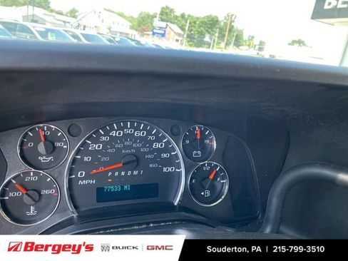 Used 2015 GMC Savana 3500 RWD image 8