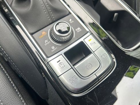 Used 2024 Kia Telluride SX X-Line image 38