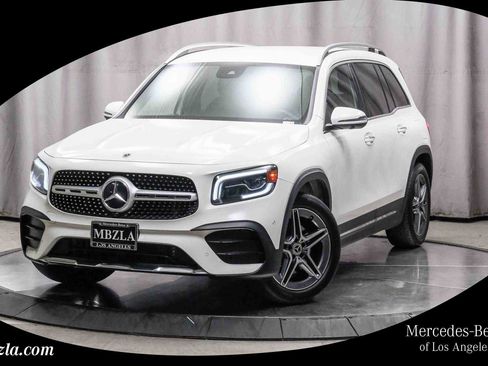 Certified 2021 Mercedes-Benz GLB 250 image 1