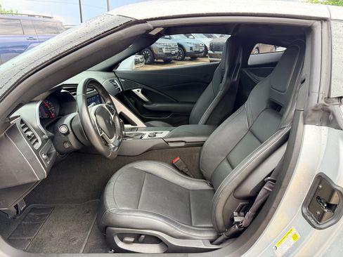 Used 2016 Chevrolet Corvette Stingray Coupe RWD image 13