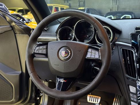 Used 2014 Cadillac CTS V RWD image 19