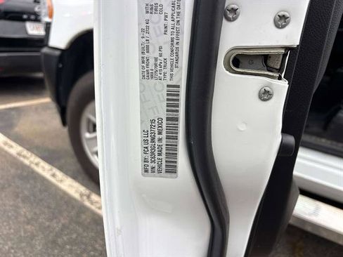 Used 2022 RAM 3500 Tradesman image 31