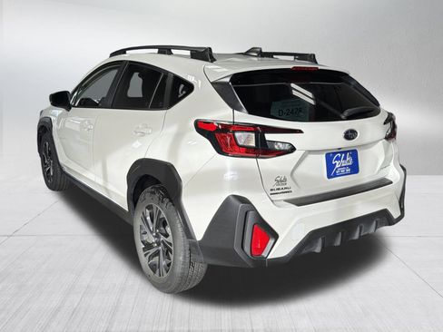 Certified 2025 Subaru Crosstrek 2.0i Premium image 5