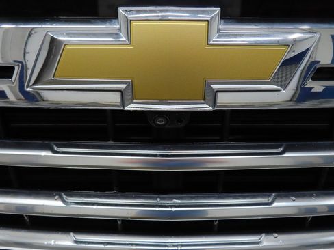 Used 2024 Chevrolet Silverado 2500 High Country image 53