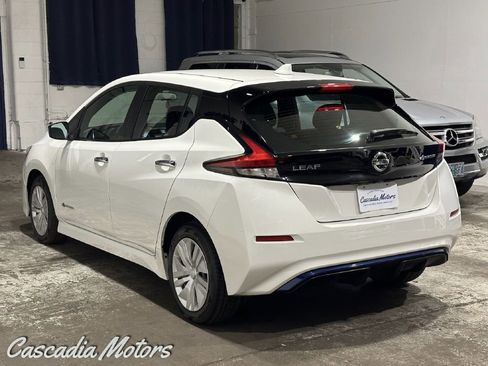 Used 2019 Nissan Leaf S w/ S Charge Package FWD image 5