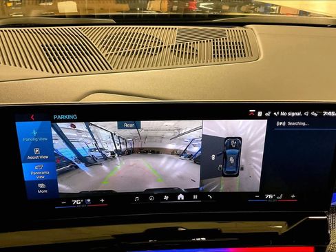 Used 2026 BMW M5 w/ Carbon Package image 27