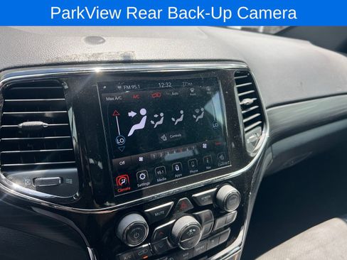 Used 2022 Jeep Grand Cherokee Laredo X RWD image 17