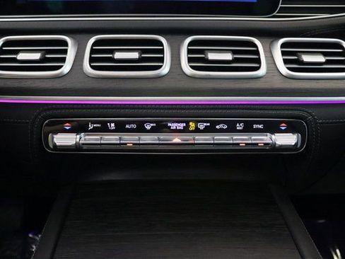 Used 2024 Mercedes-Benz GLE 450 GLE 450 image 28